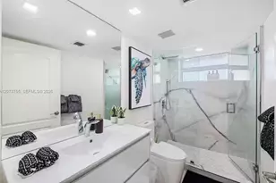 1200 Brickell Bay Dr, Miami, FL 33131 - Photo 11