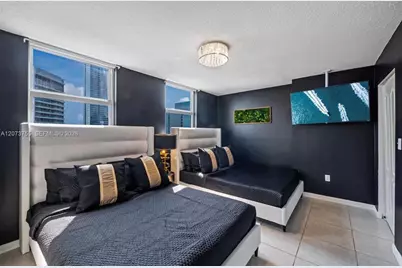 1200 Brickell Bay Dr #4101, Miami, FL 33131 - Photo 13