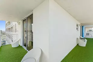 1200 Brickell Bay Dr, Miami, FL 33131 - Photo 25