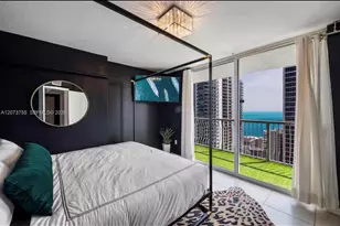 1200 Brickell Bay Dr, Miami, FL 33131 - Photo 9