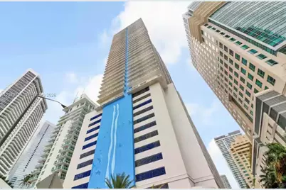 1200 Brickell Bay Dr #4101, Miami, FL 33131 - Photo 21