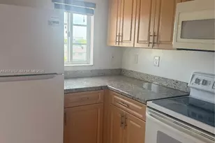 21 E 3rd St, Hialeah, FL 33010 - Photo 3