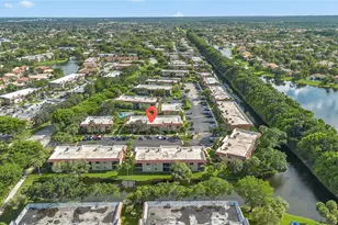 307 Lakeview Dr, Weston, FL 33326 - Photo 31