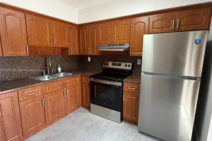 1360 W 41st St, Hialeah, FL 33012 - Photo 9