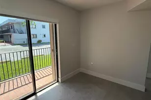 1360 W 41st St, Hialeah, FL 33012 - Photo 13