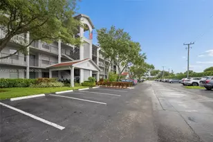12501 SW 14th St, Pembroke Pines, FL 33027 - Photo 29