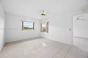 12501 SW 14th St, Pembroke Pines, FL 33027 - Photo 27