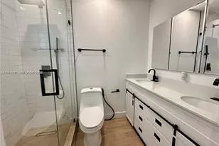 10300 NW 35th Ct, Miami, FL 33147 - Photo 11