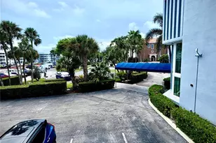 4000 NE 170th St, North Miami Beach, FL 33160 - Photo 29