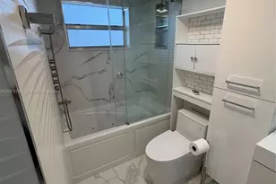 4000 NE 170th St, North Miami Beach, FL 33160 - Photo 25