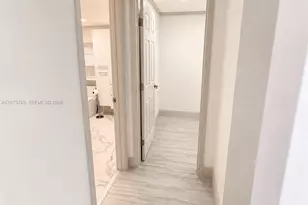 4000 NE 170th St, North Miami Beach, FL 33160 - Photo 17