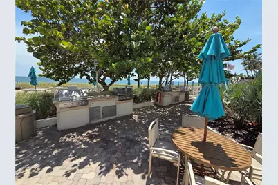 4900 N Ocean Blvd #912, Lauderdale by the Sea, FL 33308 - Photo 23