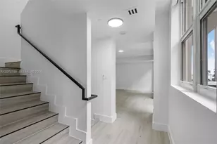601 NE 23rd St, Miami, FL 33137 - Photo 15