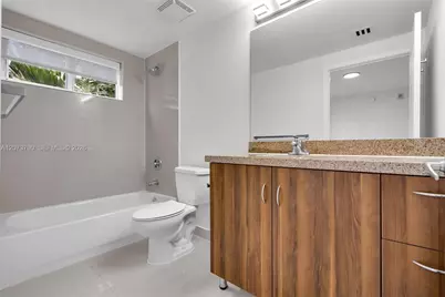 601 NE 23rd St #TH4, Miami, FL 33137 - Photo 29