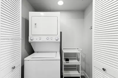 435 21st St #111, Miami Beach, FL 33139 - Photo 11