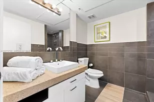 435 21st St, Miami Beach, FL 33139 - Photo 17