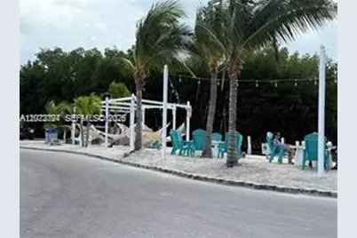325 Calusa St, Key Largo, FL 33037 - Photo 15