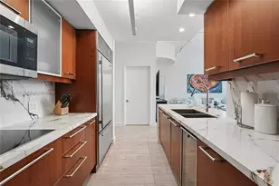 1331 Brickell Bay Dr, Miami, FL 33131 - Photo 17