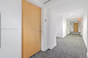 350 S Miami Ave, Miami, FL 33130 - Photo 9