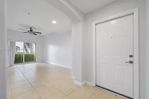 11503 NW 89th St, Doral, FL 33178 - Photo 5