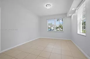11503 NW 89th St, Doral, FL 33178 - Photo 19