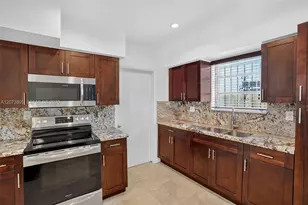 1667 SW 10th St, Miami, FL 33135 - Photo 27
