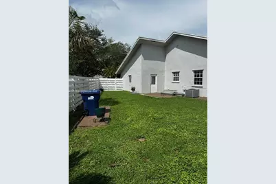 14763 SW 152nd Pl, Miami, FL 33196 - Photo 33