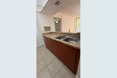 7075 NW 186th St #C208, Hialeah, FL 33015 - Photo 3
