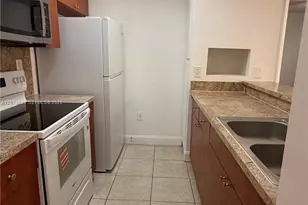 7075 NW 186th St, Hialeah, FL 33015 - Photo 1
