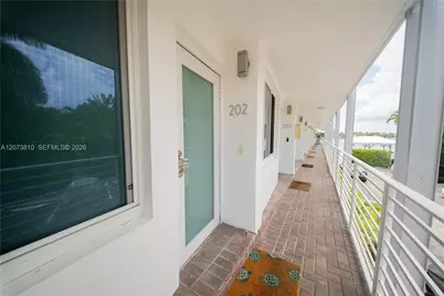 405 N Hibiscus Dr #202, Miami Beach, FL 33139 - Photo 3