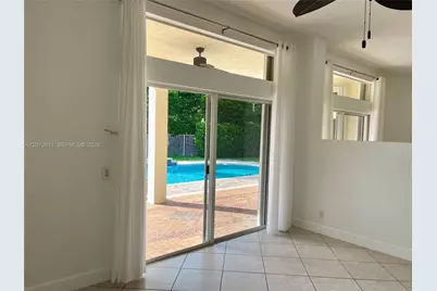 4407 Laurel Ridge Cir #1, Weston, FL 33331 - Photo 7