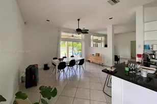 4407 Laurel Ridge Cir, Weston, FL 33331 - Photo 9