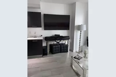 55 SW 9th St #2307, Miami, FL 33130 - Photo 13