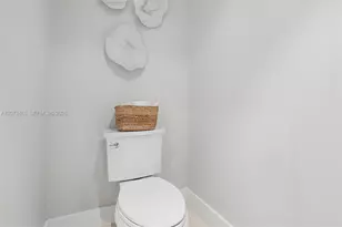 305 SW 134th Ct, Miami, FL 33184 - Photo 15