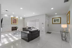 18820 NW 7th Ave, Miami Gardens, FL 33169 - Photo 11
