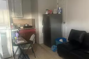 864 NW 116th St, Miami, FL 33168 - Photo 19
