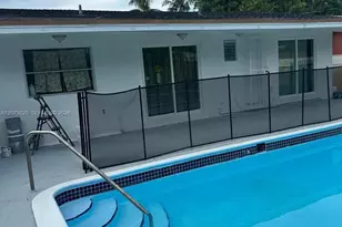864 NW 116th St, Miami, FL 33168 - Photo 19