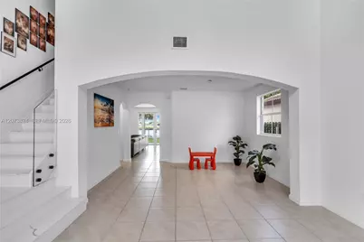 11938 SW 253rd Ter, Homestead, FL 33032 - Photo 7