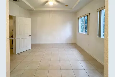 8245 NW 108th Ave #8-15, Doral, FL 33178 - Photo 7
