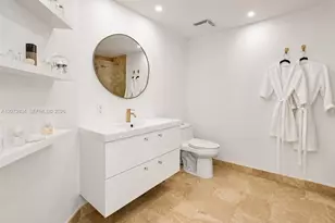 350 S Miami Ave, Miami, FL 33130 - Photo 13