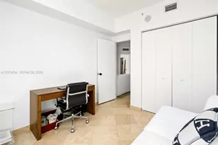 350 S Miami Ave, Miami, FL 33130 - Photo 23