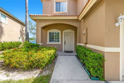 8549 SW 214th Ln, Cutler Bay, FL 33189 - Photo 3