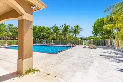 8549 SW 214th Ln, Cutler Bay, FL 33189 - Photo 29
