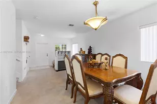 8549 SW 214th Ln, Cutler Bay, FL 33189 - Photo 9