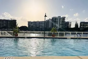 3000 S Ocean Dr, Hollywood, FL 33019 - Photo 3