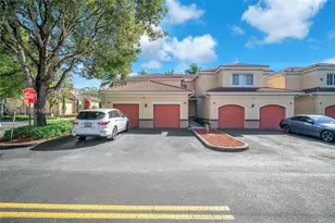 2532 Centergate Dr, Miramar, FL 33025 - Photo 3