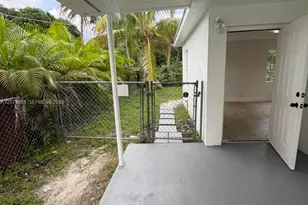 825 S 28th Ave, Hollywood, FL 33020 - Photo 27