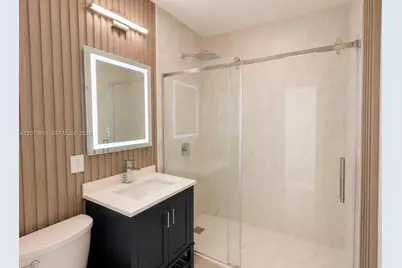 825 S 28th Ave, Hollywood, FL 33020 - Photo 7
