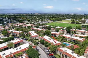 5240 NE 6th Ave, Oakland Park, FL 33334 - Photo 43