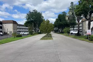 4800 NW 35th St, Lauderdale Lakes, FL 33319 - Photo 15